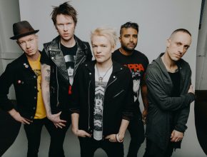 Fotografía de la banda Sum 41