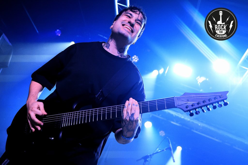 Astray Valley Razzmatazz