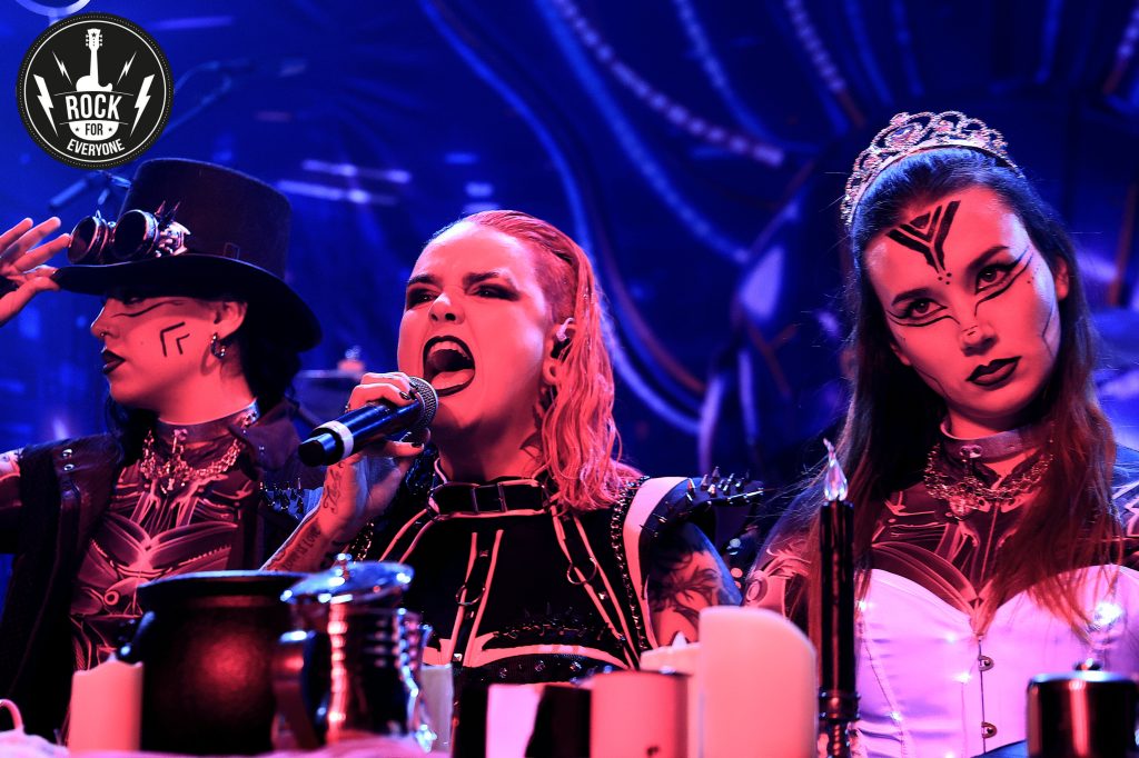 Megara Bienvenidos Barcelona