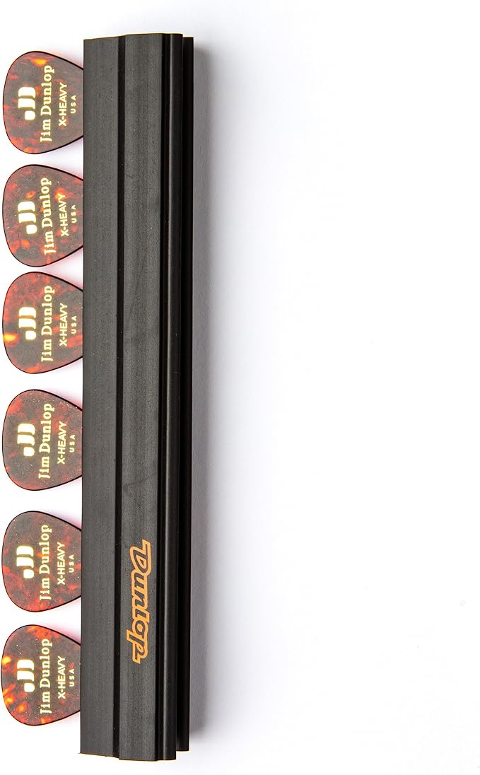 Llavero portapúas para guitarra, ideal para transportar y proteger tus púas