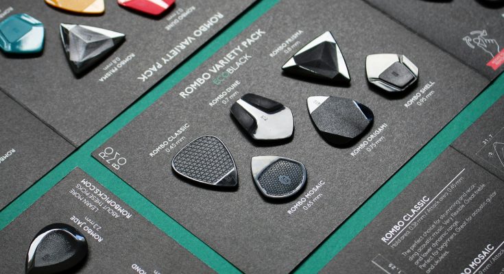 Diferentes modelos de púas de guitarra ideales para rock y metal