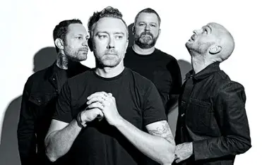 Os traemos la reseña de Katy Bar The Door de Rise Against